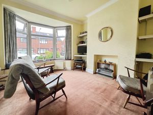 Lounge- click for photo gallery